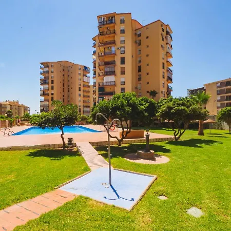 Cubo's Tower Of London Apartment Torremolinos