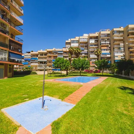Apartment Cubo's Tower Of London Torremolinos